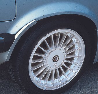 ALPINA BMW E30 — imagen 4 del catálogo oficial