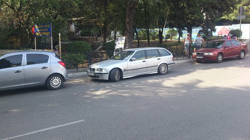 BMW E30 con BMW Styling 110 con BMW Styling 110
