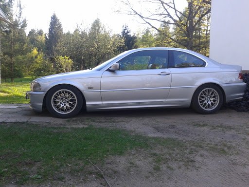 BMW E34 con BMW Styling 114 con BMW Styling 114