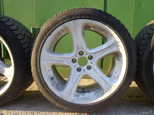 BMW E32 con BMW Styling 131 con BMW Styling 131