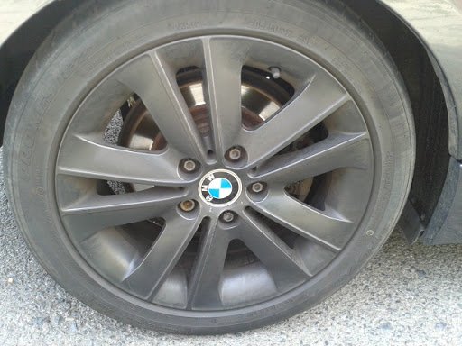 BMW E32 con BMW Styling 141 con BMW Styling 141