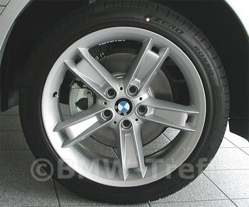 BMW E21 con BMW Styling 147 con BMW Styling 147