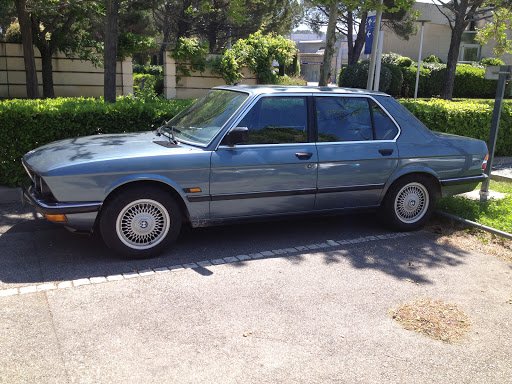 BMW E30 con BMW Styling 17 con BMW Styling 17