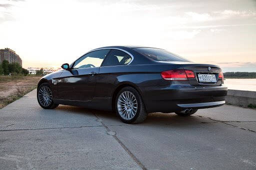 BMW E30 con BMW Styling 187 con BMW Styling 187