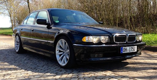 BMW E32 con BMW Styling 231 con BMW Styling 231