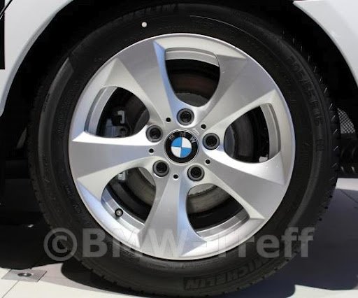 BMW E90 con BMW Styling 306 con BMW Styling 306