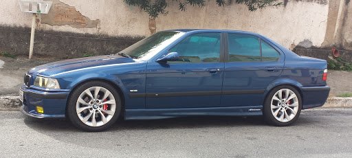 BMW E30 con BMW Styling 318 con BMW Styling 318