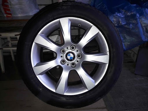 BMW E34 con BMW Styling 330 con BMW Styling 330