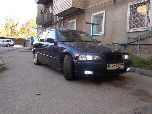 BMW E21 con BMW Styling 6 con BMW Styling 6