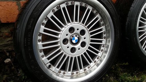 BMW E39 con BMW Styling 86 con BMW Styling 86