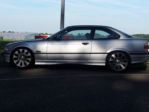 BMW E30 con BMW Styling 96 con BMW Styling 96